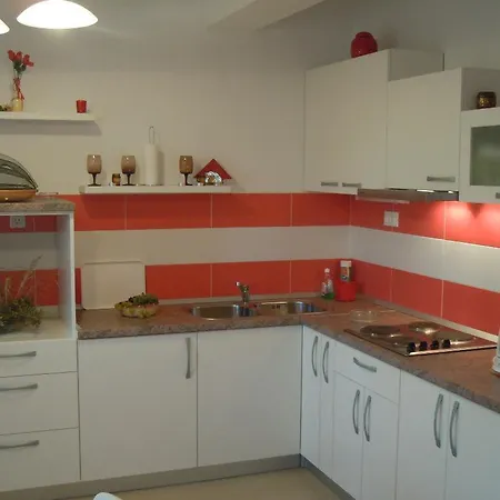 Sveta Nedilja 13753a Lejlighed